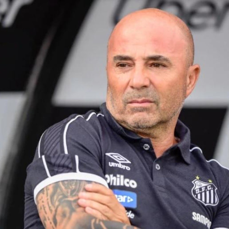 Sampaoli, en llamas: su equipo perdió contra Mineiro y él explotó contra el VAR