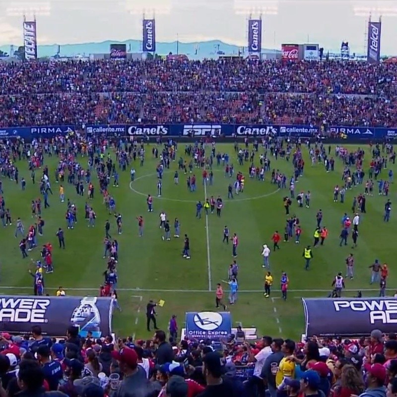 Con un final violento, Querétaro se llevó el Clásico del Centro ante Atlético San Luis