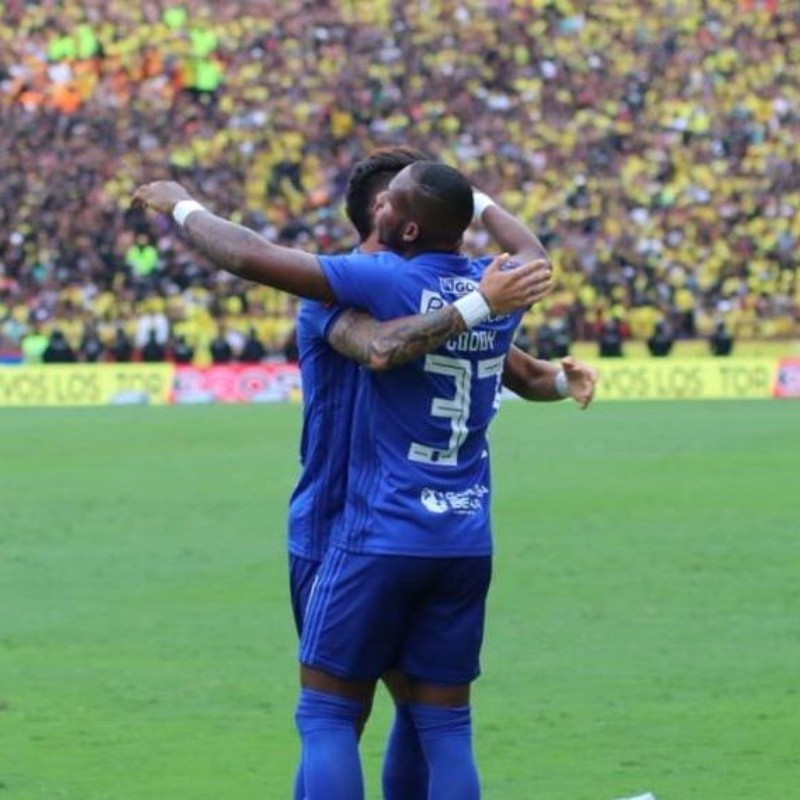 Emelec le propinó una paliza a Barcelona en el Clásico del Astillero