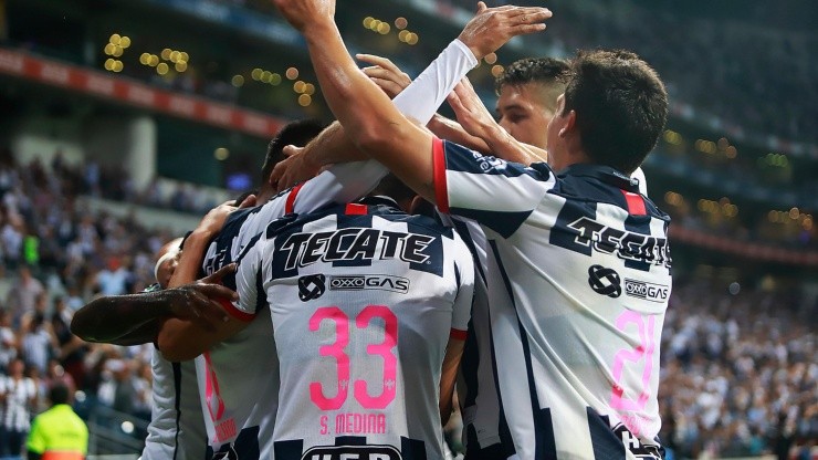 Rayados sufrió  pero venció  a UdeG y está  en Octavos de Final