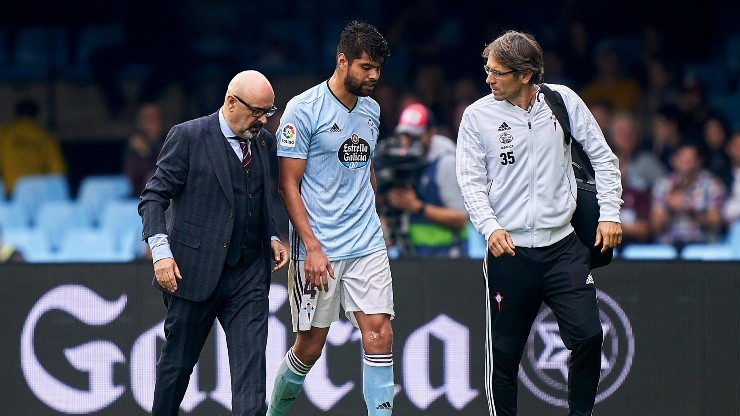 Néstor Araujo se retiró lesionado en la derrota de Celta de Vigo ante Real Sociedad