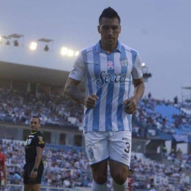 Atlético Tucumán despachó a Patronato y sigue escalando posiciones