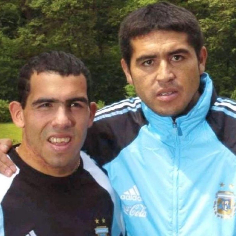 A Riquelme no le gustó que le pregunten sobre Tevez: "Soy hincha de mi club y no puedo opinar"