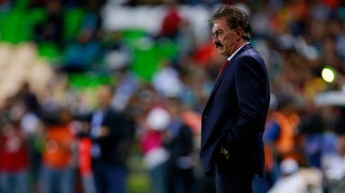 El entrenador argentino reconoció las falencias de su equipo y se lamentó en conferencia de prensa.