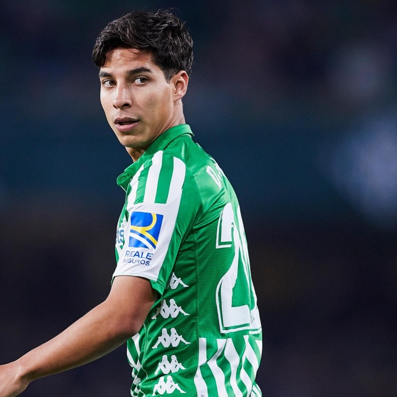 Francotirador de Récord: Diego Lainez no quiere regresar al América