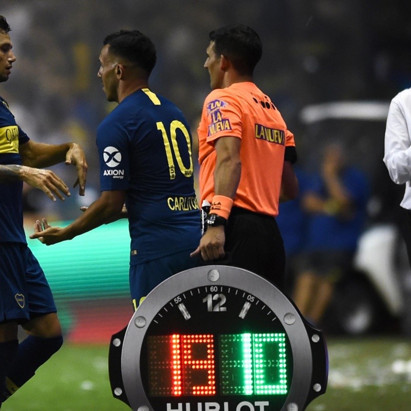 Boca y Barcelona, codo a codo: Tevez, Zárate, Salvio y Fabra involucrados