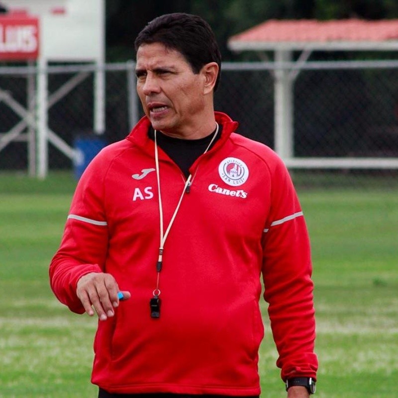 Alfonso Sosa asoma como nuevo entrenador de Necaxa