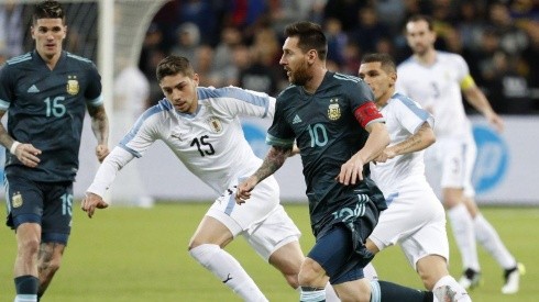 Argentina y Uruguay empataron en un partidazo con final emotivo
