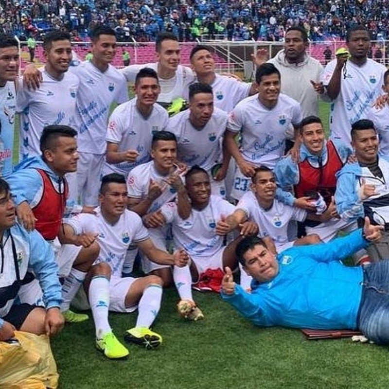 Policía metió a equipo de la Copa Perú a un camión de verduras para protegerlo