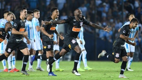 Brigando por Libertadores, Corinthians terá datas de jogos alteradas pela CBF