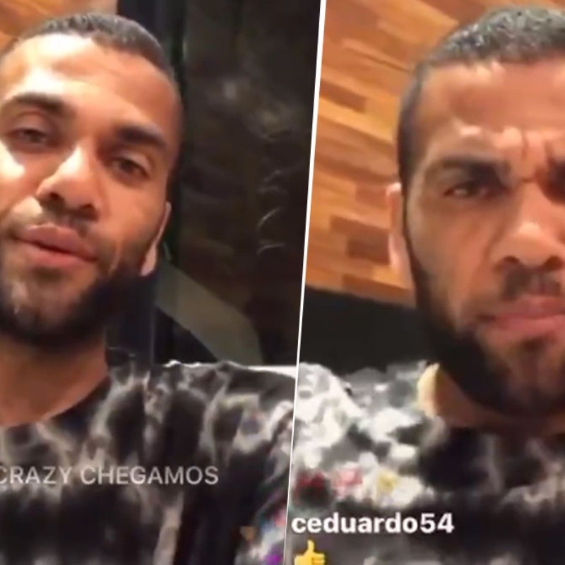 A Dani Alves le preguntaron por River y respondió: "¡Soy de Boca!"