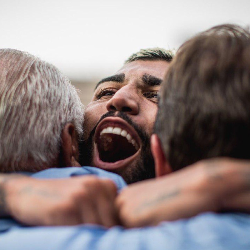 La foto que siempre soñó: el posteo de Gabigol tras ganar la Libertadores