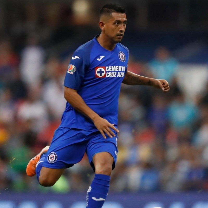 Elías Hernández aseguró que se quedará en Cruz Azul y le cerró la puerta a Chivas