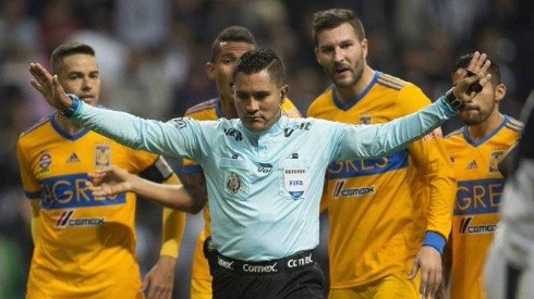 Guerrero le pitó 3 juegos al América en el Apetura 2019
