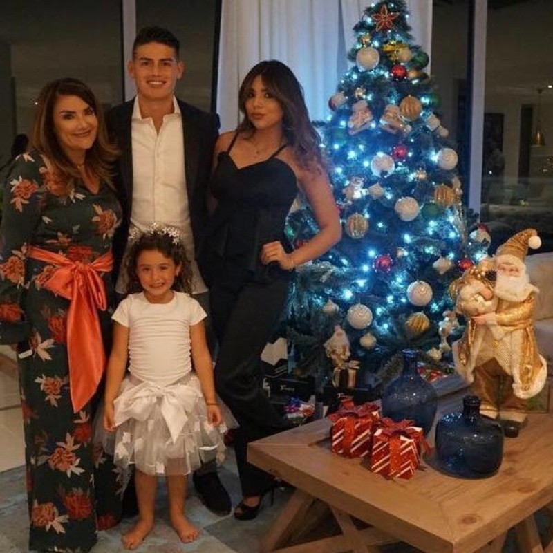 Mamá y hermana de James Rodríguez lo defienden por no hablar sobre el Paro