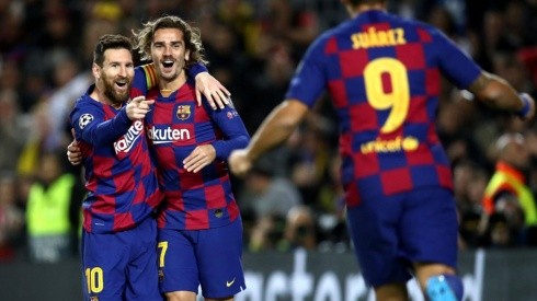 Show de 700: un gol y dos asistencias de Messi para Barcelona
