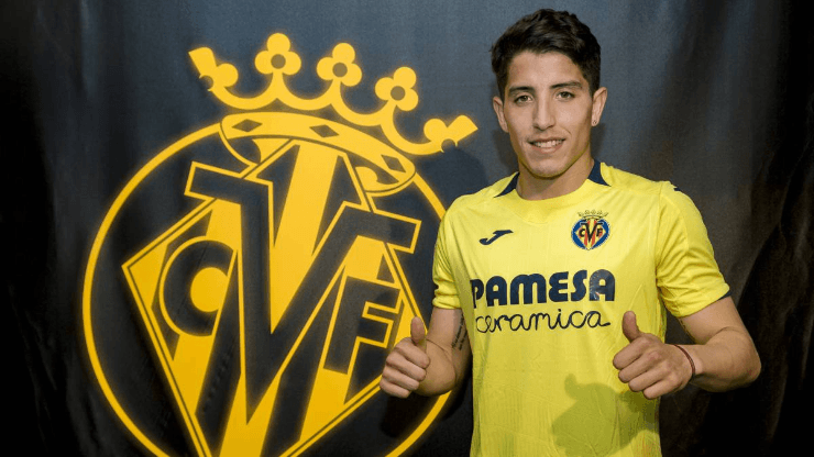 DE AMARILLO. Cáseres en su llegada a Villarreal a mediados del 2018.