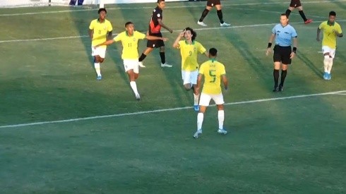 Sub-15 do Brasil vai às semi do Sul-Americano