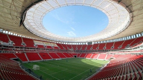 Presidente do Santos quer jogo em Brasília