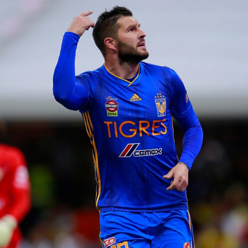 Gignac cambia de look a lo Gokú