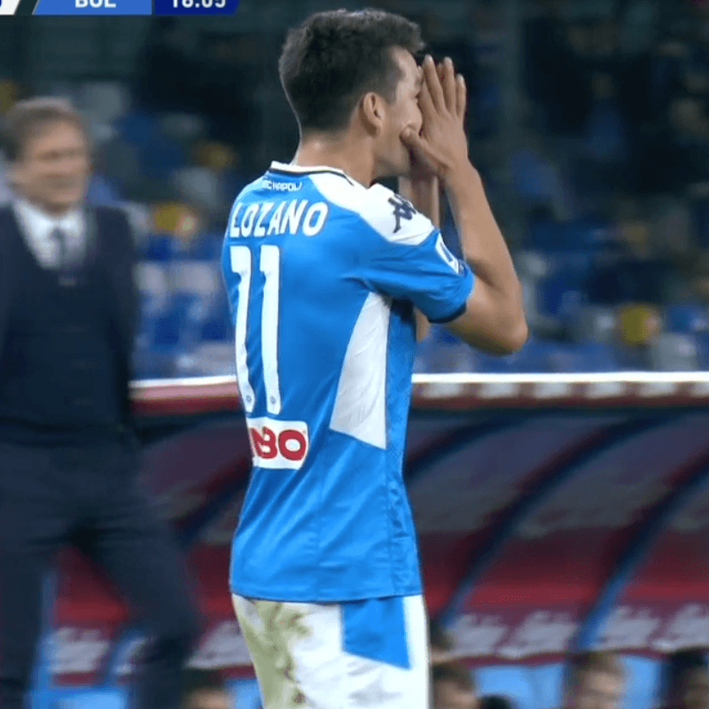 Chucky Lozano anota un golazo pero el árbitro anula el tanto