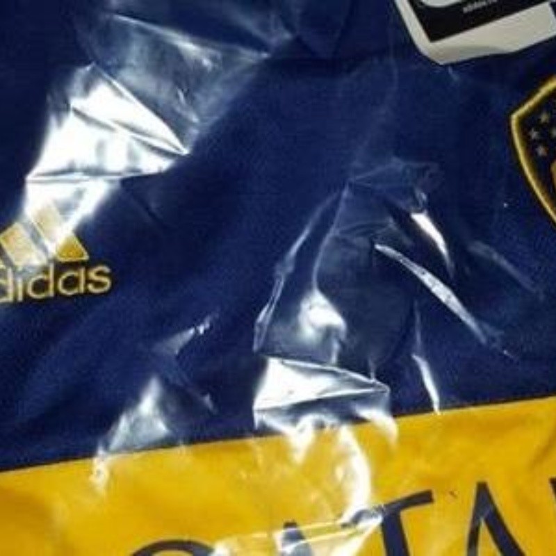 Filtran foto de la primera camiseta de Boca con adidas para 2020