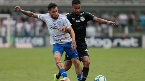 Sampaoli tem dúvidas e medalhão pode reaparecer no Santos após 6 meses; Jorge retorna ao time