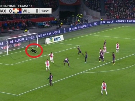 No puede ser real: increíble triple atajada a Ajax en Holanda