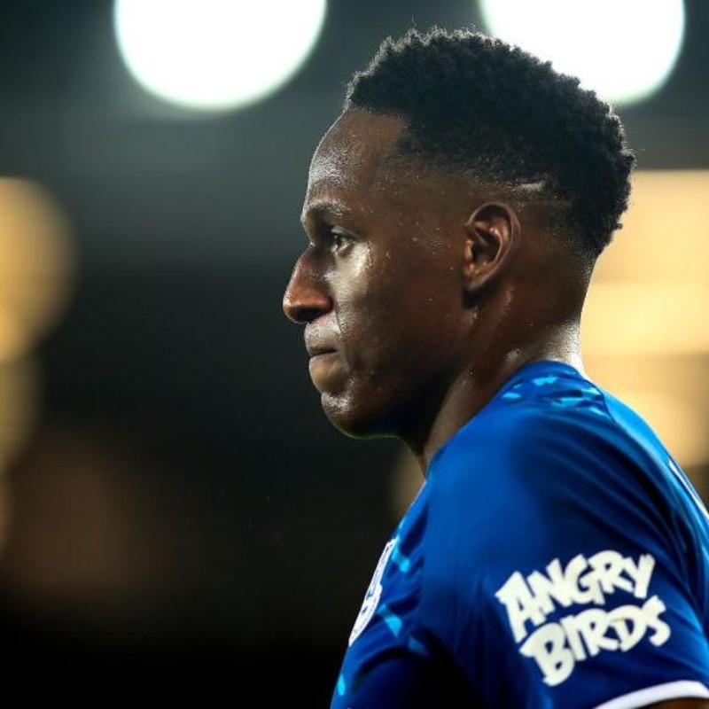 La razón que dio Everton por ausencia de Yerry Mina ante Chelsea