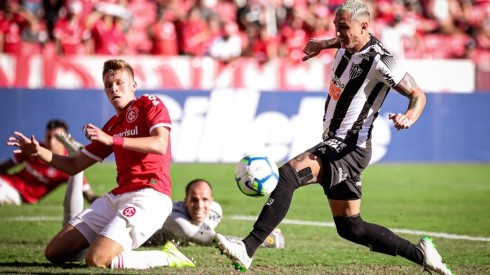 Atlético-MG pode receber jogador do Botafogo em troca por Vinícius