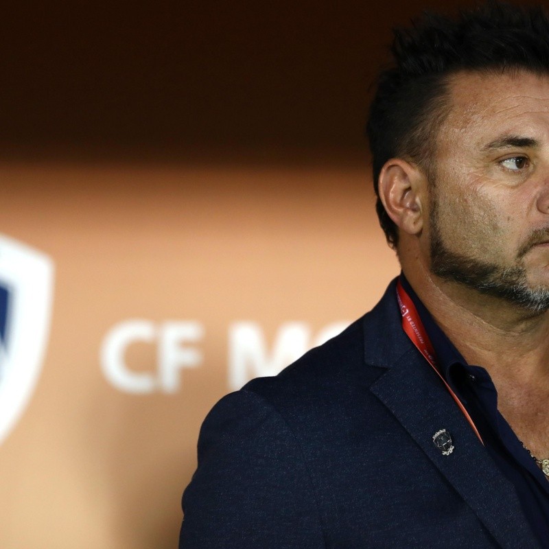 Antonio Mohamed no ocultó su felicidad por enfrentar a Liverpool y aseguró que van a jugar un gran partido