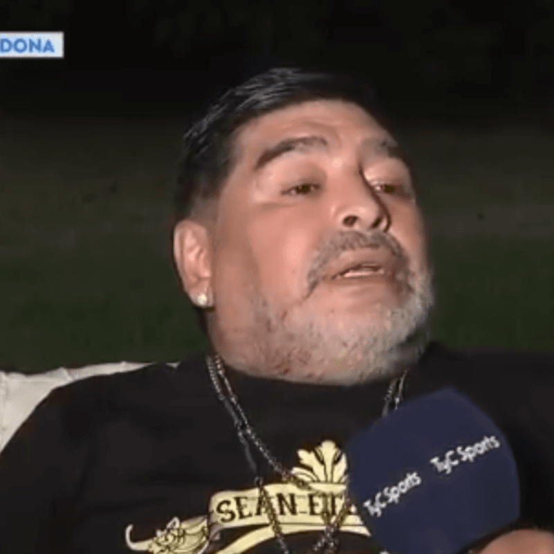 Maradona: "Yo vi a Messi llorar en la ducha"