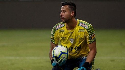 Provável diretor detalha planos do Cruzeiro e Fábio pode deixar o clube em 2020