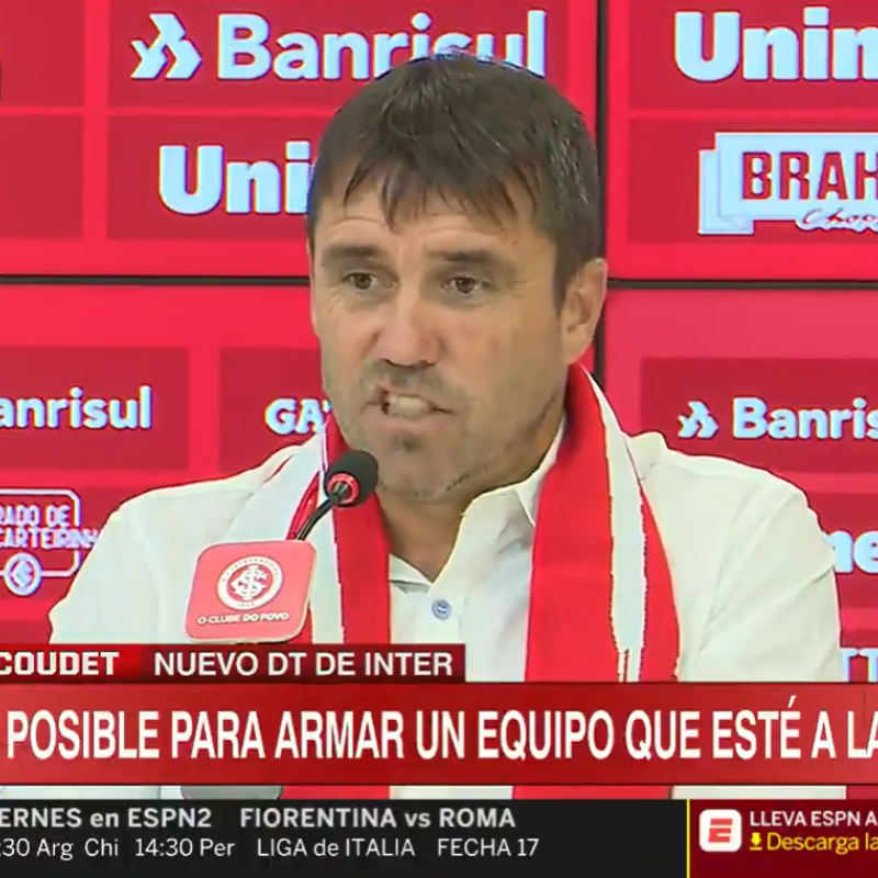 ¿Lo convence? Eduardo Coudet habló de sus pretensiones con Paolo Guerrero