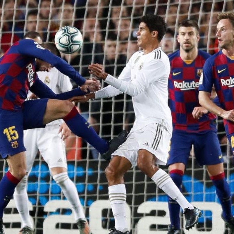 Real Madrid pedirá el audio del VAR en el planchazo a Varane en El Clásico