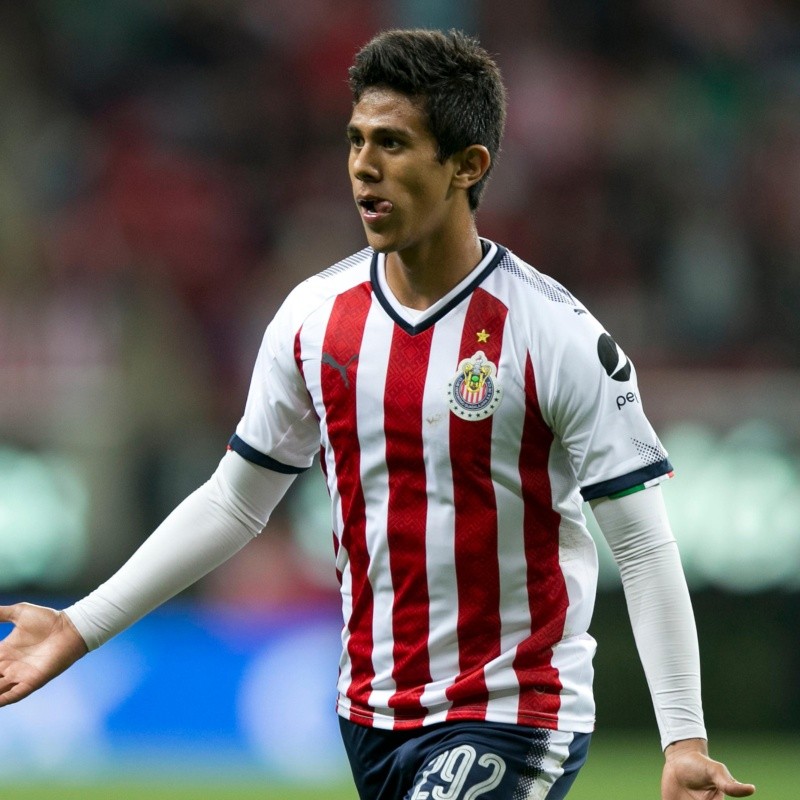 Los refuerzos de Chivas ya tienen dorsal asignado para el torneo Clausura 2020