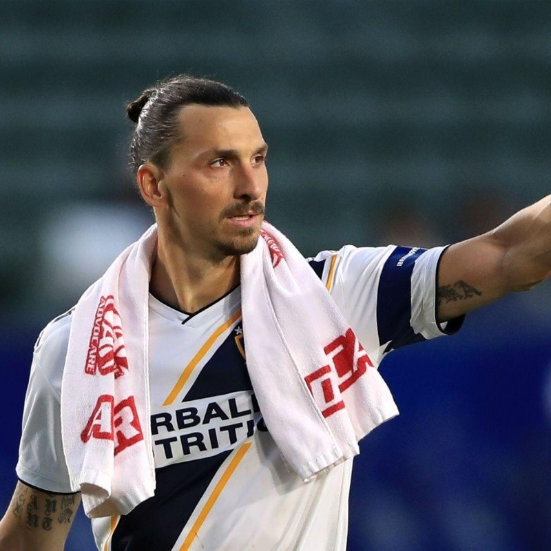 Sky Sports: Ibrahimovic aceptó regresar al Milan