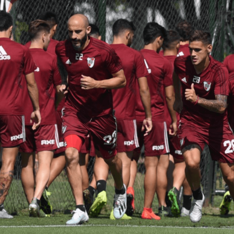 River arrancó la pretemporada con dos jugadores menos