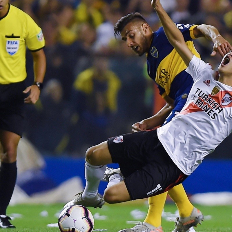 Que no entren los de River: la foto de Palacios con la ropa del Leverkusen