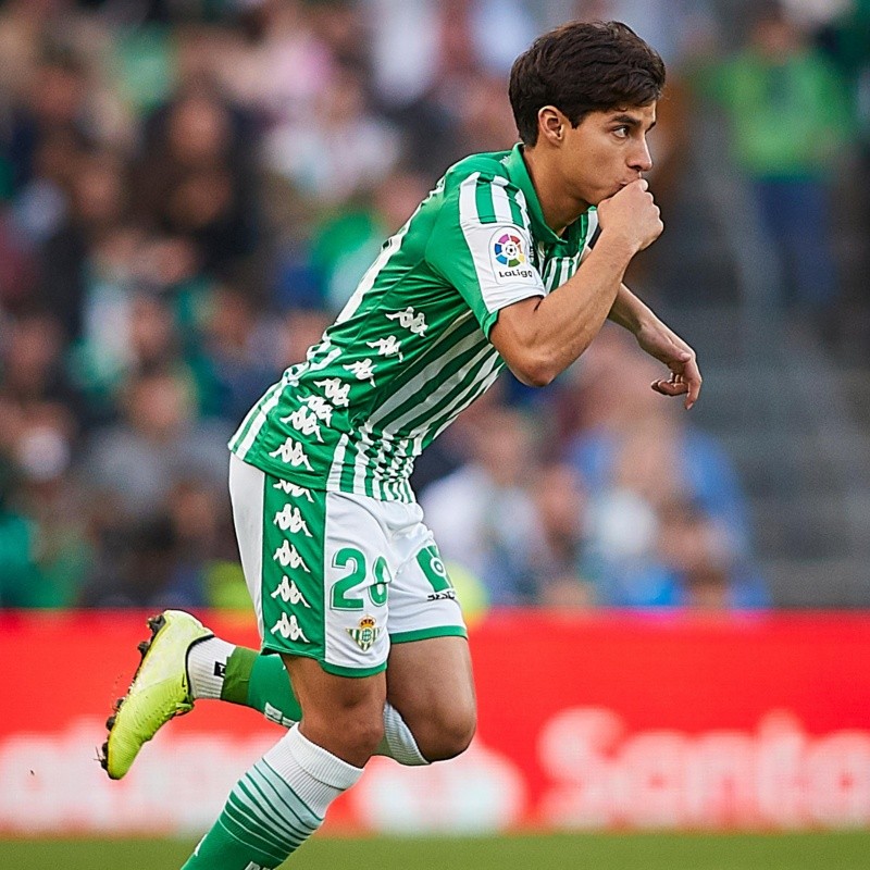 Diego Lainez, entre las 50 promesas a seguir de la UEFA