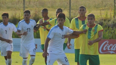 Uruguay perdió con la Selección Gaúcha con Viñas en el campo.