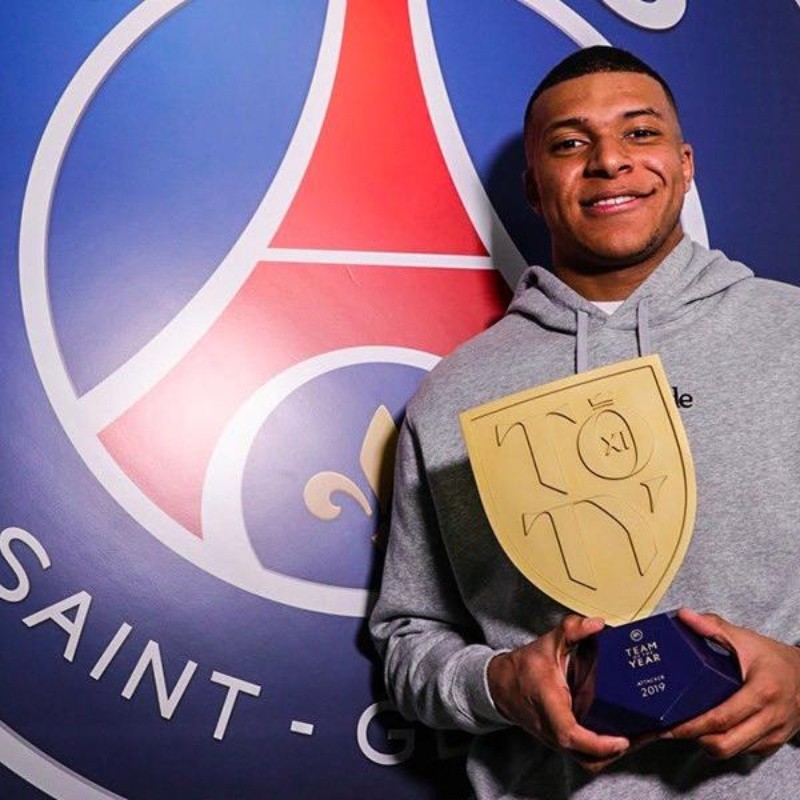 Mbappé: "No es momento de pensar en mi renovación"