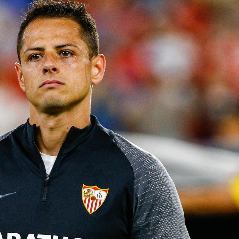 Goleó Sevilla y ni así le toca al Chicharito