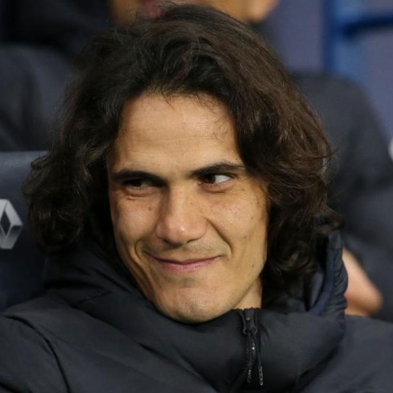 Atlético Madrid buscar cerrar la llegada de Cavani para este mercado