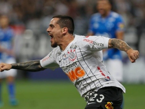 Fagner demonstra otimismo em alta competitividade do Corinthians