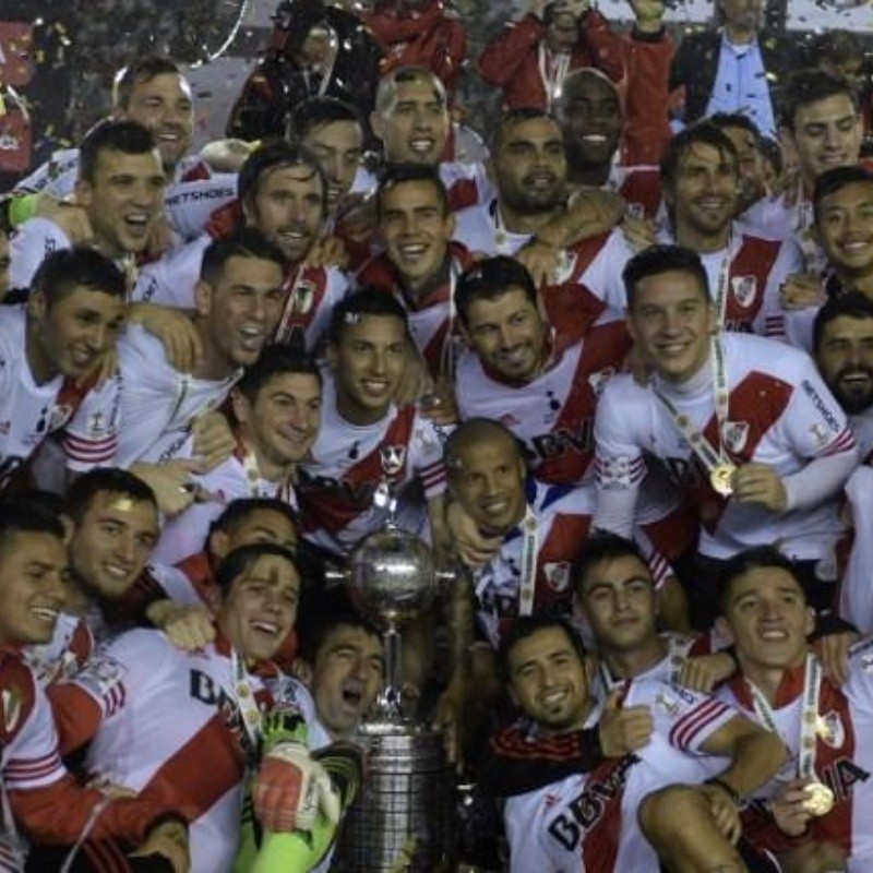 Le preguntaron si extrañaba Argentina y tiró: "Al país y a River"