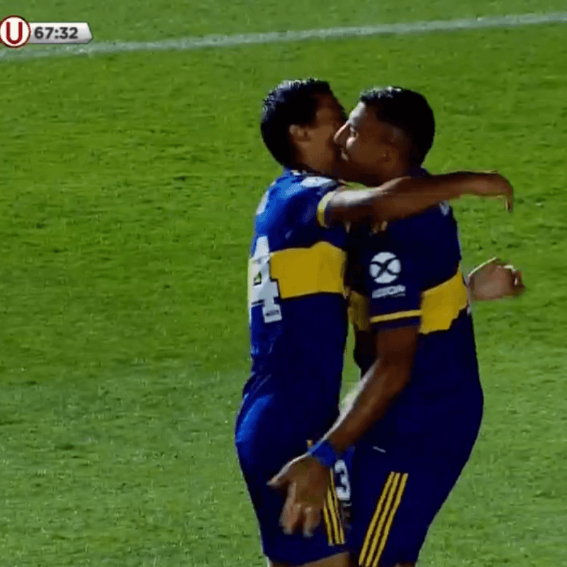 Obando le puso un centro bárbaro y Wanchope metió el 2 a 0 en la primera que tocó