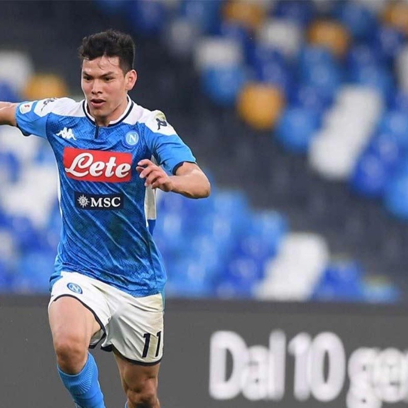 Chucky Lozano jugó en una nueva de Napoli