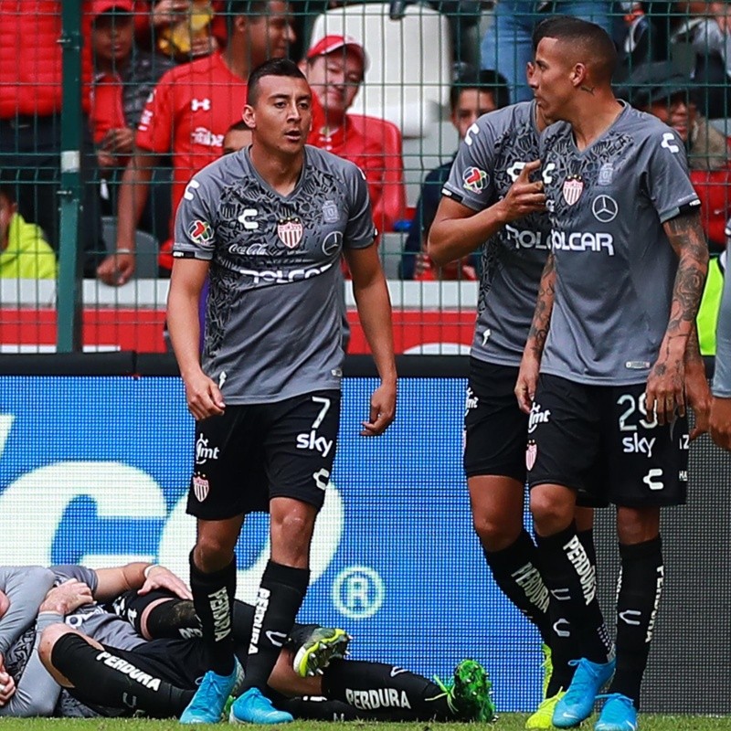 Necaxa le dio vuelta un partido increíble a Toluca