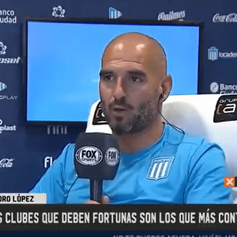 López, picante: "Los clubes que deben fortunas son los que más contratan"